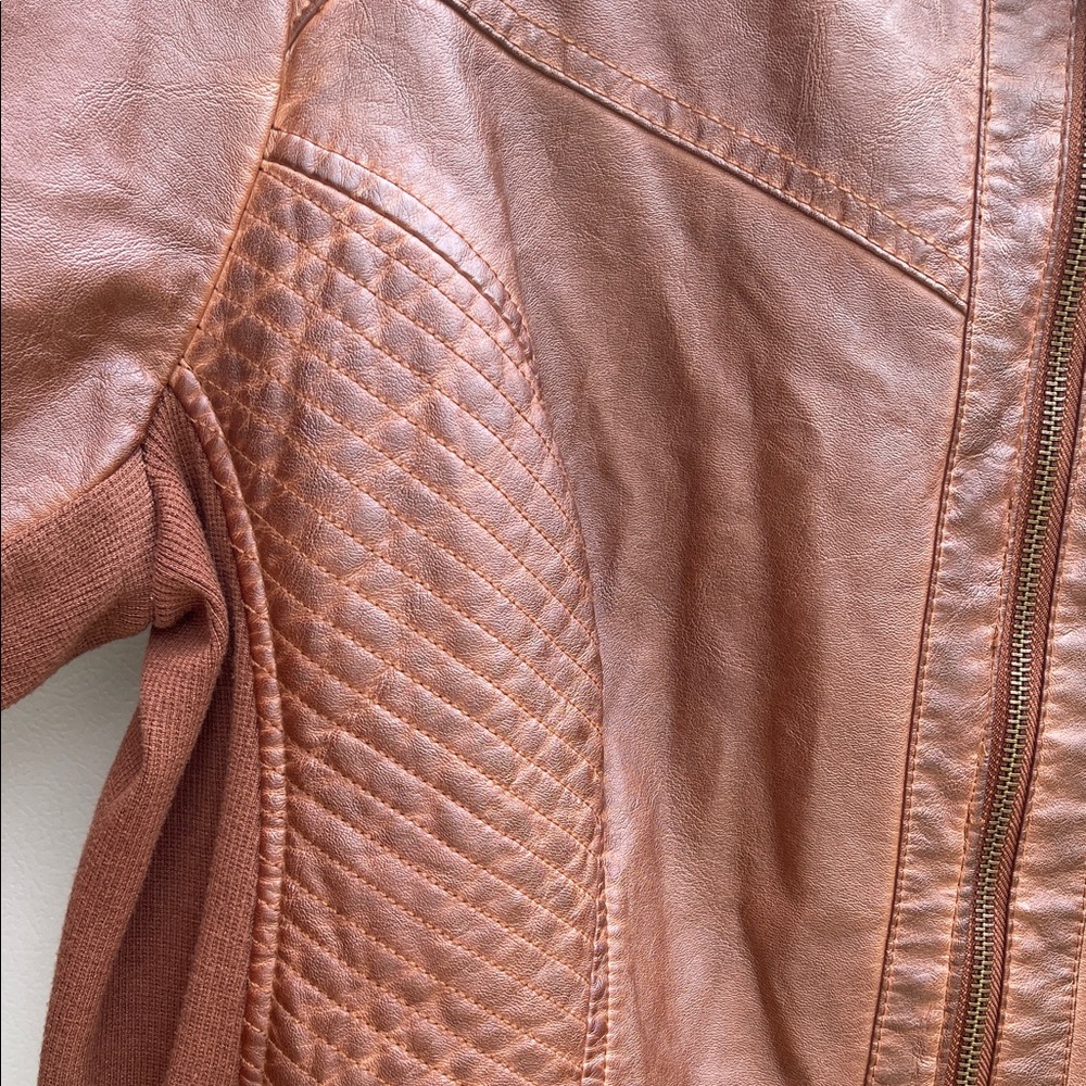Valerie Stevens Tan Faux Leather Jacket - Picture 8 of 12